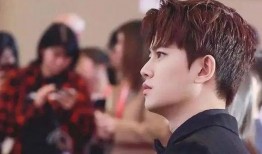 最新爆料任嘉伦拍戏,古装造型引期待，神秘角色引粉丝热议